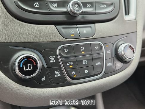 Used 2023 Chevrolet Malibu LT FWD image 27