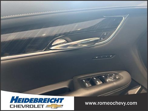 Certified 2020 Cadillac XT6 Premium Luxury AWD/4WD image 11