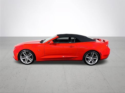 Used 2018 Chevrolet Camaro LT w/ RS Package RWD image 9