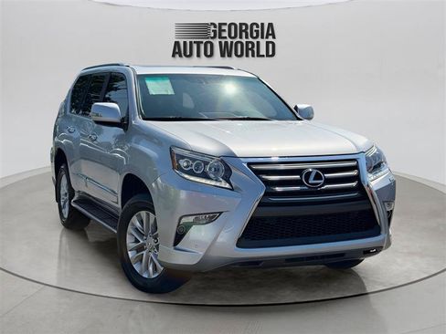 Used 2018 Lexus GX 460 Premium w/ Premium Package AWD/4WD image 11