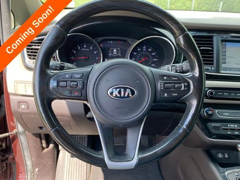 Used 2018 Kia Sedona SX Limited FWD image 18
