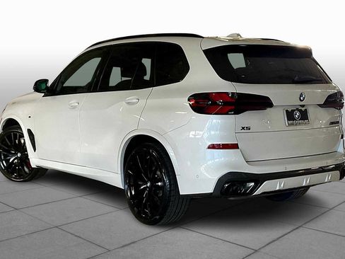 Used 2026 BMW X5 M60i image 12