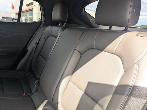Used 2025 Buick Envista Sport Touring FWD image 27