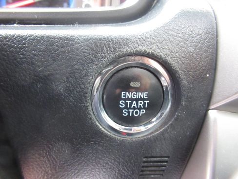 Used 2014 Toyota 4Runner Limited AWD/4WD image 30