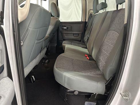 Used 2016 RAM 1500 Big Horn AWD/4WD image 11