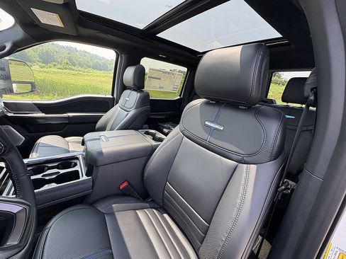 New 2026 Ford F350 Platinum AWD/4WD image 31