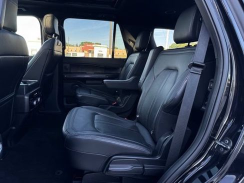 Certified 2019 Ford Expedition Limited w/ Equipment Group 302A AWD/4WD image 11