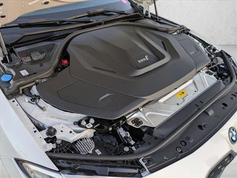 Used 2023 BMW i4 eDrive40 w/ Premium Package image 23