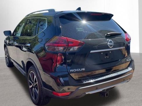 Used 2019 Nissan Rogue SL w/ Premium Package AWD/4WD image 2