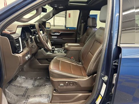 Used 2022 GMC Sierra 1500 Denali AWD/4WD image 10