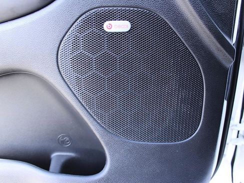 Used 2018 Dodge Durango SRT AWD/4WD image 10