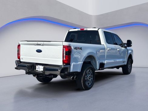 Used 2024 Ford F250 Lariat image 9