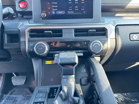 Used 2025 Toyota 4Runner SR5 image 18