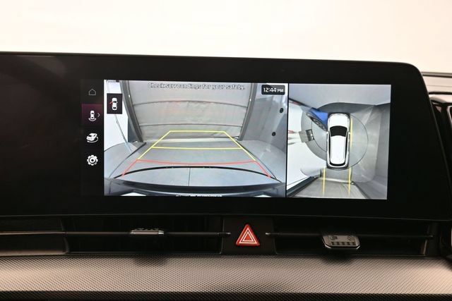 Used 2024 Kia Sportage SX FWD image 11