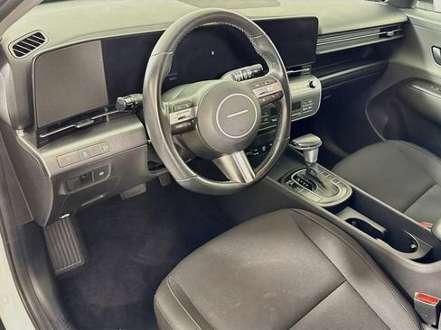 Used 2025 Hyundai Kona SEL AWD/4WD image 11