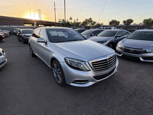Used 2015 Mercedes-Benz S 550 Sedan image 3