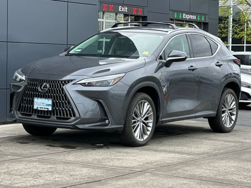Used 2023 Lexus NX 350 AWD w/ Vision Package image 7
