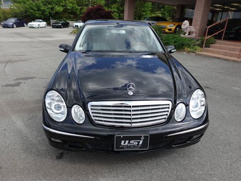 Used 2005 Mercedes-Benz E 320 Sedan image 6