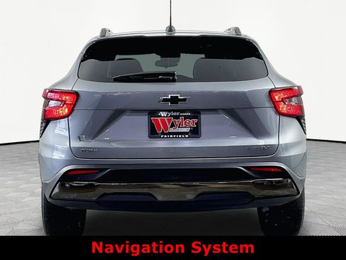 Used 2025 Chevrolet Trax ACTIV w/ Driver Confidence Package FWD image 5