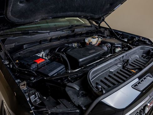 Used 2022 GMC Sierra 1500 AT4 w/ AT4 Premium Package AWD/4WD image 39