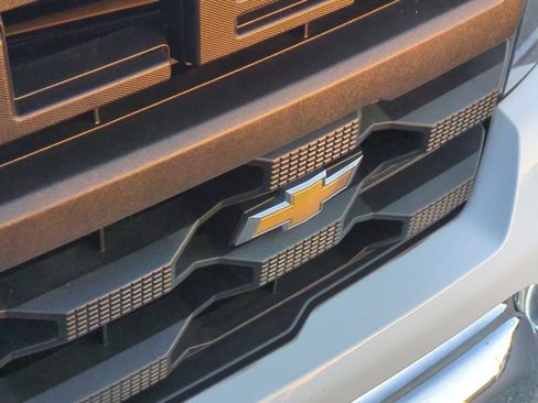 Used 2025 Chevrolet Silverado 1500 W/T RWD image 26