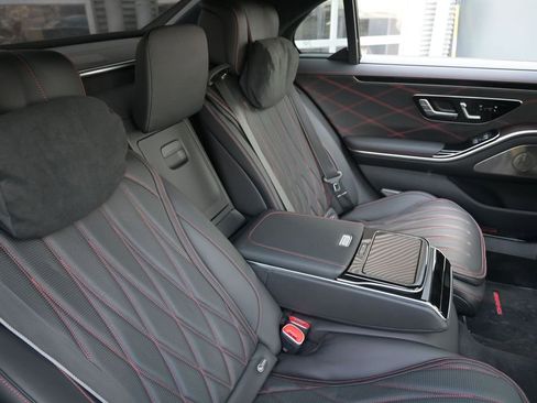Used 2024 Mercedes-Benz S 63 AMG S w/ Rear Seat Package image 49
