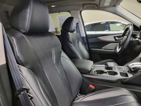 Used 2023 Acura MDX SH-AWD w/ Technology Package image 14