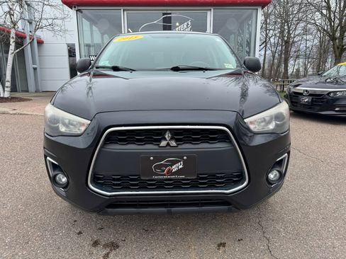 Used 2015 Mitsubishi Outlander Sport ES image 3
