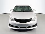 Used 2014 Toyota Camry LE image 2