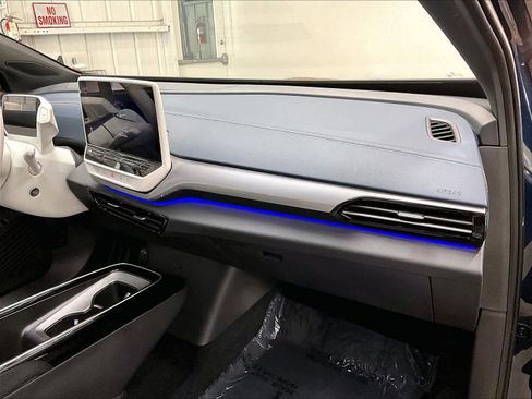 Used 2023 Volkswagen ID.4 Pro S Plus image 19