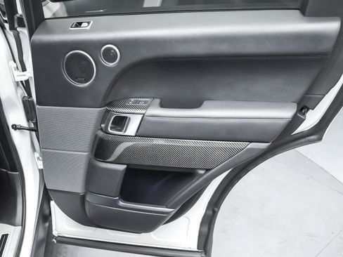 Used 2022 Land Rover Range Rover Sport SVR image 34