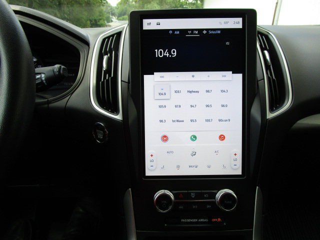 Used 2024 Ford Edge SEL AWD/4WD image 17