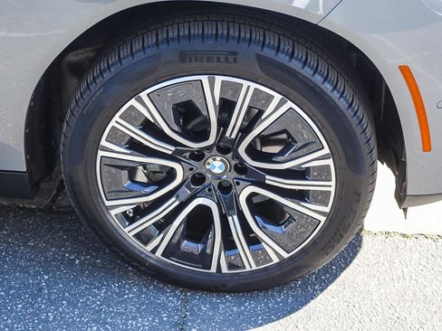 Used 2025 BMW X3 xDrive30i w/ Convenience Package image 9