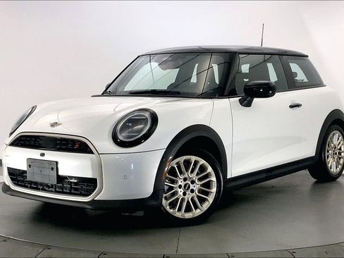 Used 2025 MINI Cooper S image 11
