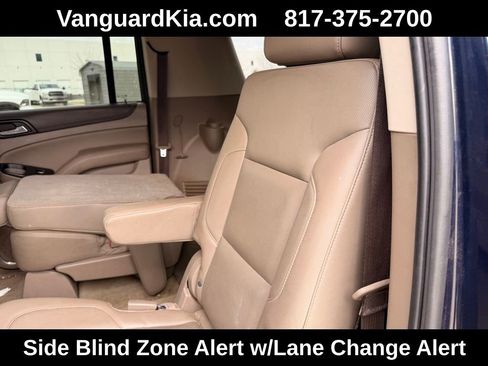 Used 2017 GMC Yukon XL SLT w/ Open Road Package image 28