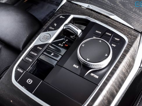 Used 2024 BMW 330i Sedan image 28