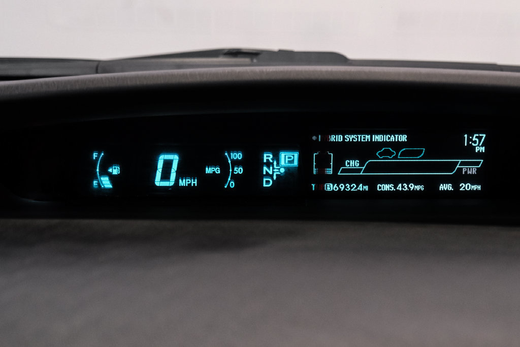 Used 2012 Toyota Prius Four w/ Deluxe Solar Roof Pkg FWD image 19