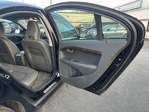 Used 2016 Volvo S80 T5 w/ Inscription Package image 23