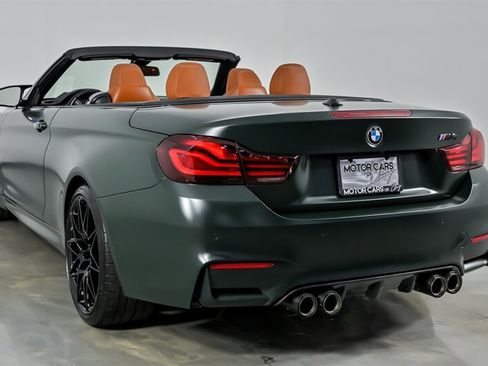 Used 2020 BMW M4 Convertible w/ Competition Package RWD image 10
