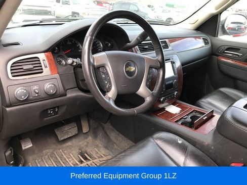 Used 2013 Chevrolet Suburban LTZ AWD/4WD image 3