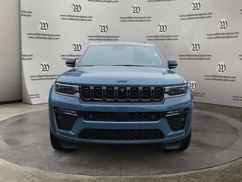 New 2026 Jeep Grand Cherokee L Limited AWD/4WD image 8