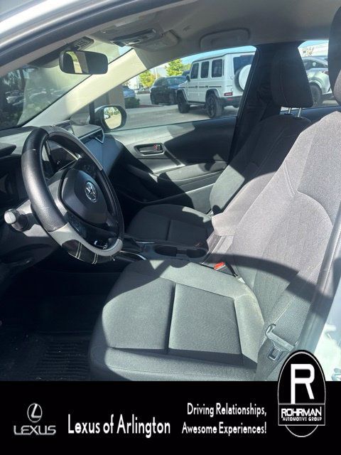 Used 2026 Toyota Corolla LE w/ LE Premium Package FWD image 6