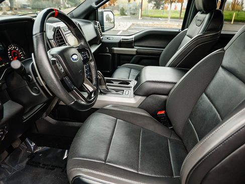 Used 2020 Ford F150 Raptor w/ Equipment Group 802A Luxury image 19