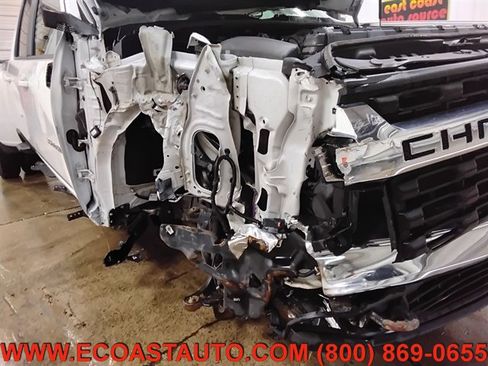 Used 2023 Chevrolet Silverado 3500 LT w/ Convenience Package image 29