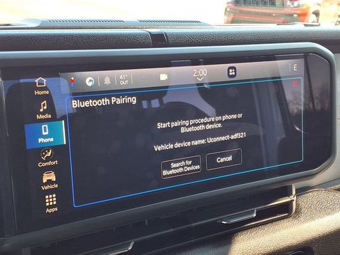 Used 2025 Jeep Gladiator Sport image 12