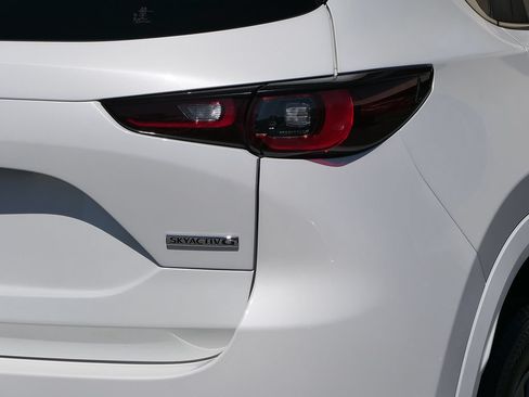 Used 2024 MAZDA CX-5 AWD 2.5 S w/ Select Package image 4
