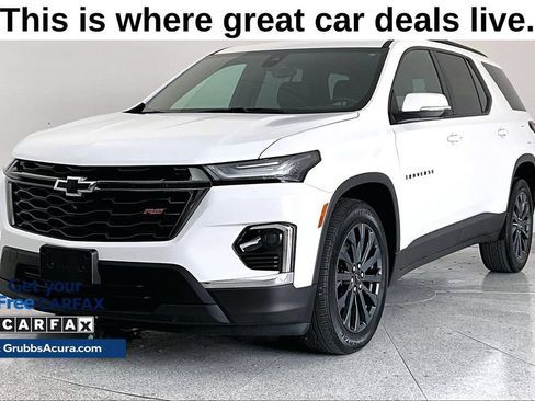 Used 2023 Chevrolet Traverse RS AWD/4WD image 5