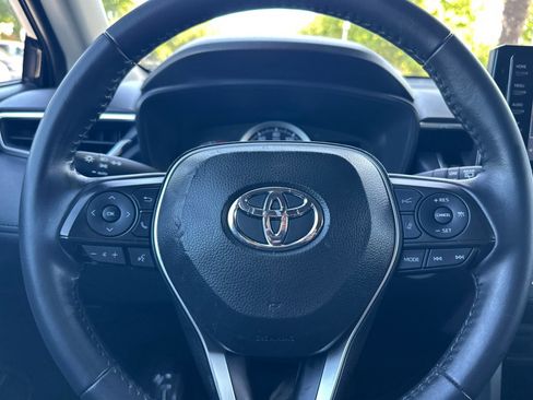 Used 2022 Toyota Corolla Cross LE w/ Black Badges Package (TMS) AWD/4WD image 23