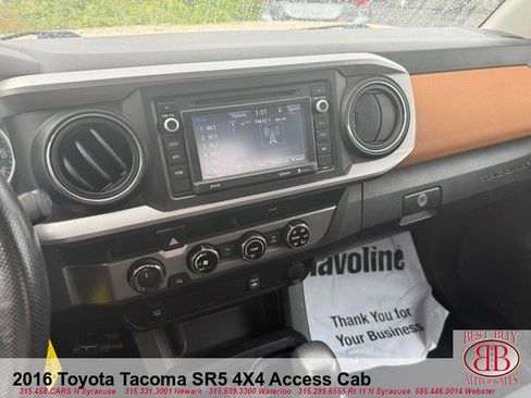 Used 2016 Toyota Tacoma SR5 image 21