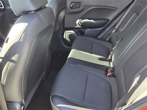 Certified 2023 Hyundai Venue Limited image 13